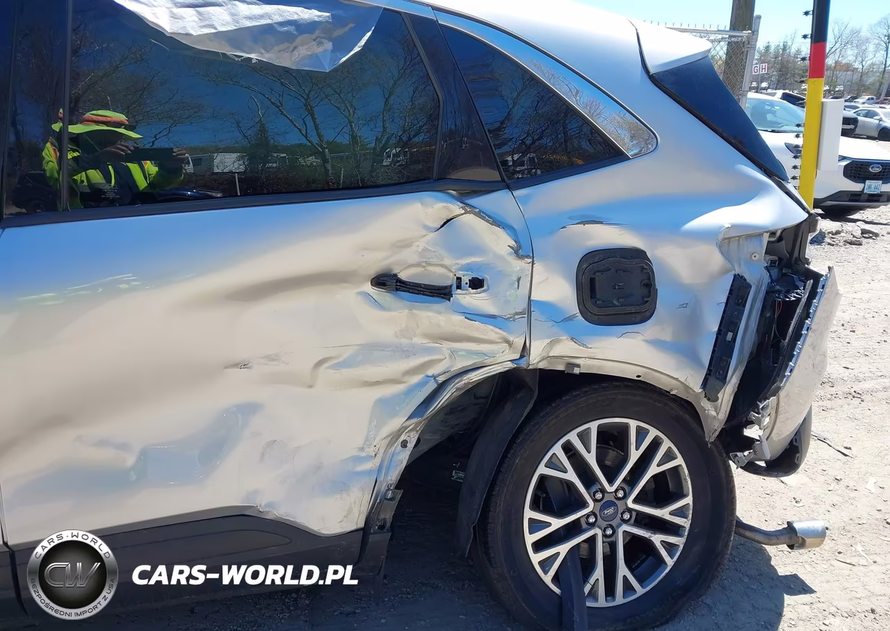 2020 Ford Escape Sel VIN:1FMCU9H63LUA18919 - 6