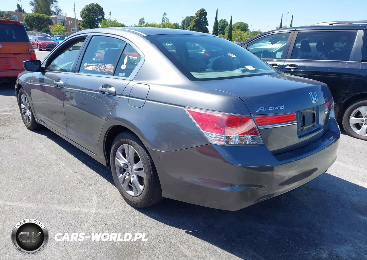 2011 Honda Accord 2.4 Lx-P VIN:1HGCP2F41BA081815 - 3