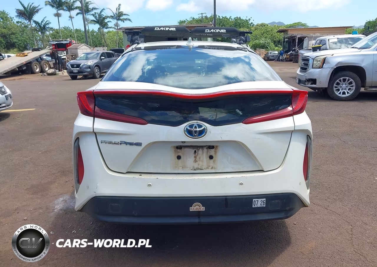 2017 Toyota Prius Prime Advanced VIN:JTDKARFP5H3004120 - 16