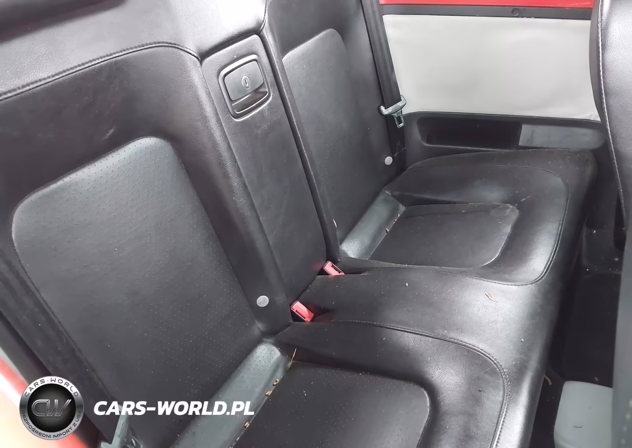 2004 Volkswagen New Beetle Gls 1.8T VIN:3VWCD21Y94M305207 - 8