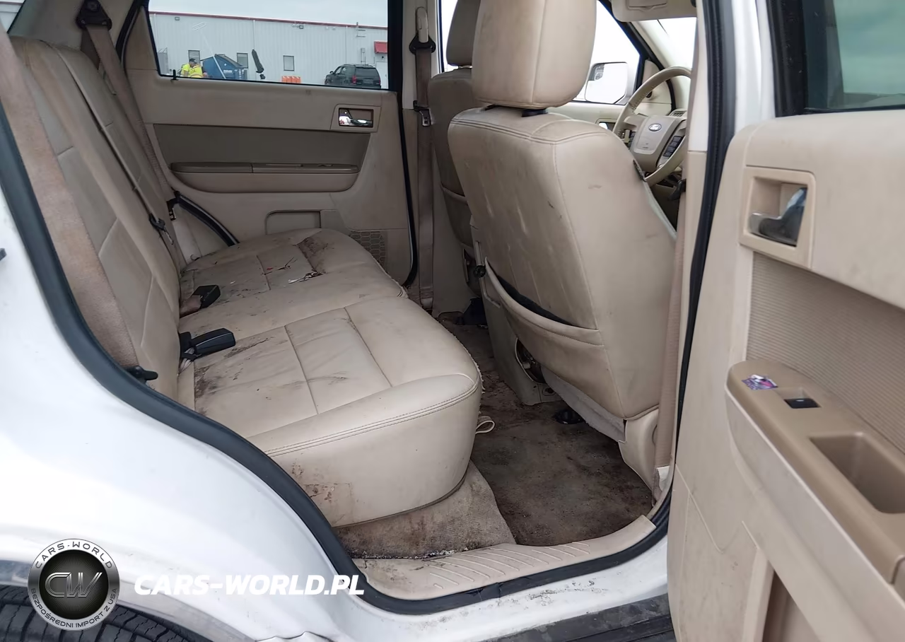 2010 Ford Escape Limited VIN:1FMCU0EG3AKA73291 - 8