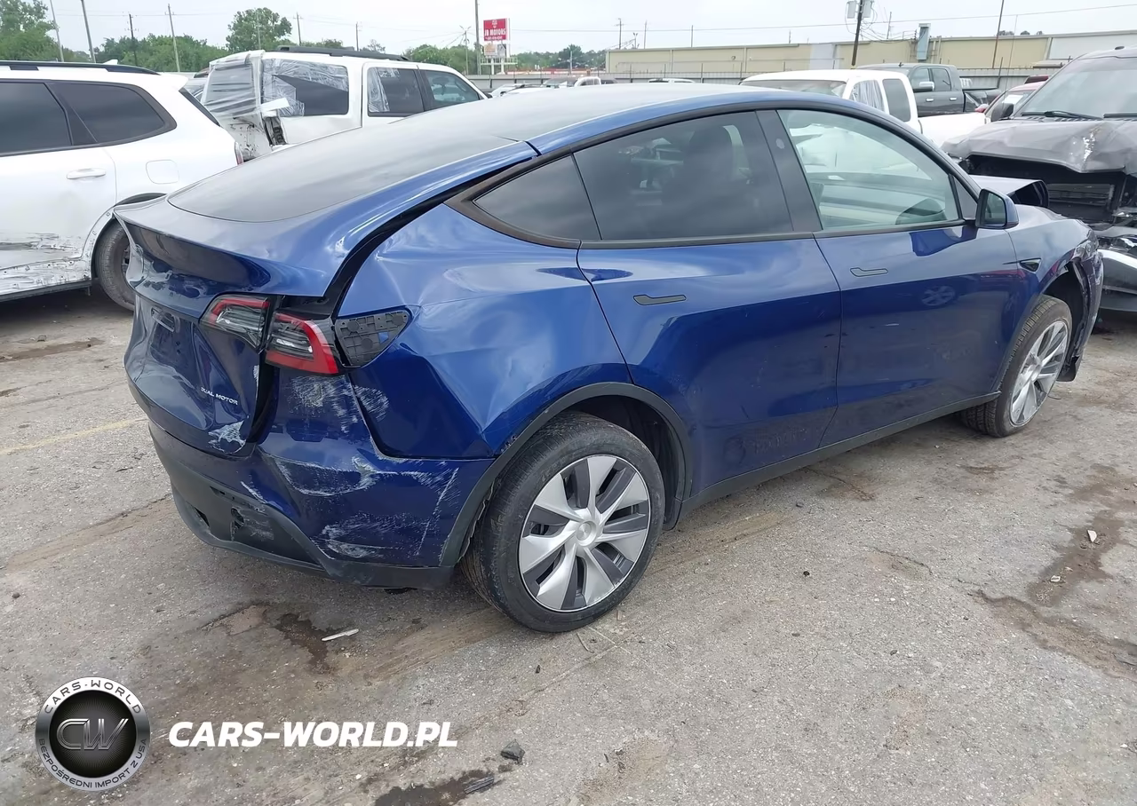 2023 Tesla Model Y Awd-Long Range Dual Motor All-Wheel Drive VIN:7SAYGDEE4PA179293 - 4