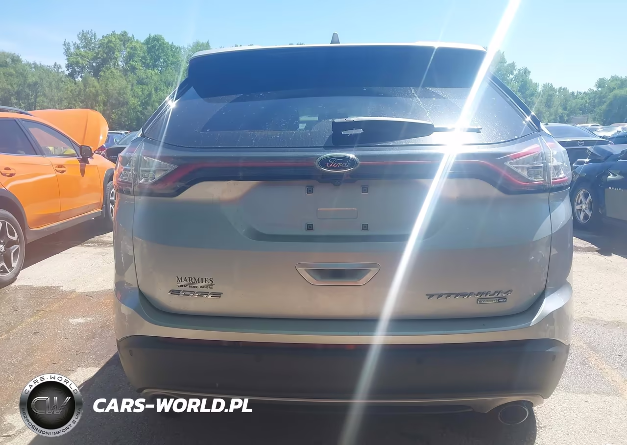2018 Ford Edge Titanium VIN:2FMPK4K90JBB43179 - 17