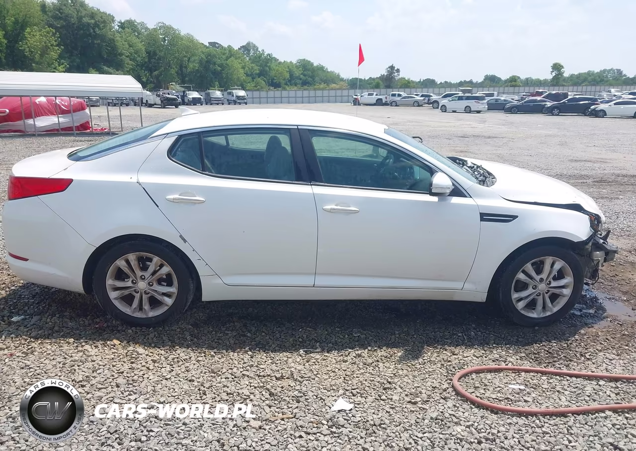2013 Kia Optima Lx VIN:5XXGM4A72DG094196 - 14