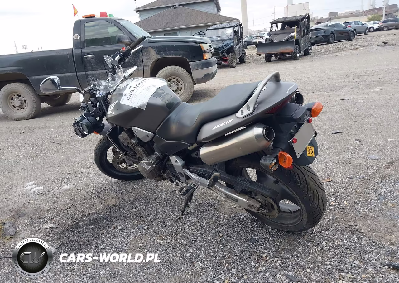 2003 Honda Cb900 F VIN:JH2SC48043M100621 - 3