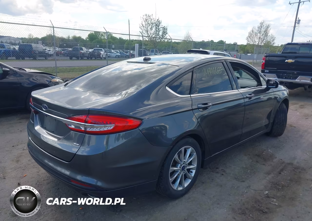 2017 Ford Fusion Se VIN:3FA6P0H70HR218819 - 4