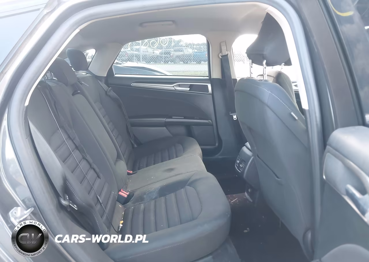 2017 Ford Fusion Se VIN:3FA6P0H70HR218819 - 8