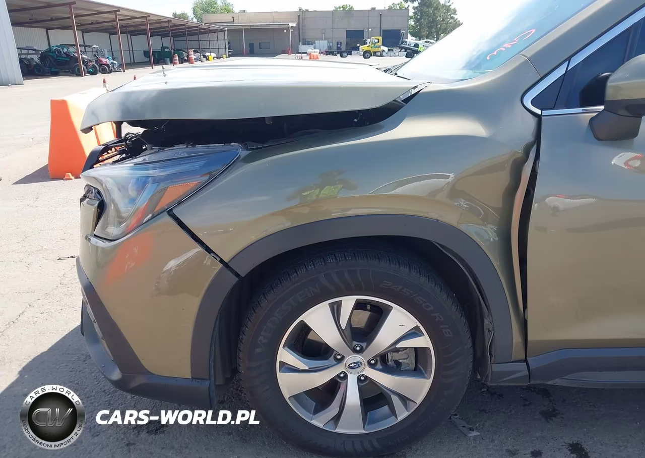2023 Subaru Ascent Premium 7-Passenger VIN:4S4WMAED7P3438521 - 6