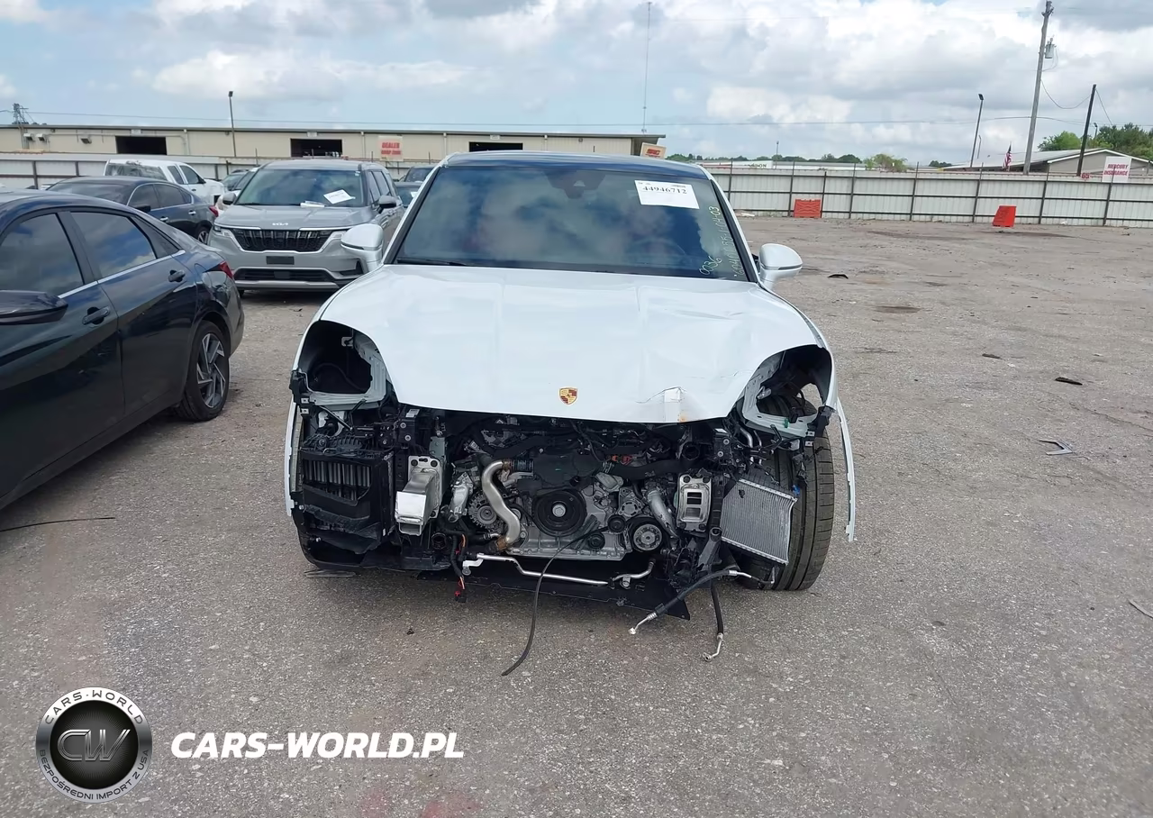 2026 Porsche Cayenne Coupe S VIN:WP1BL2AY0TDA50036 - 12