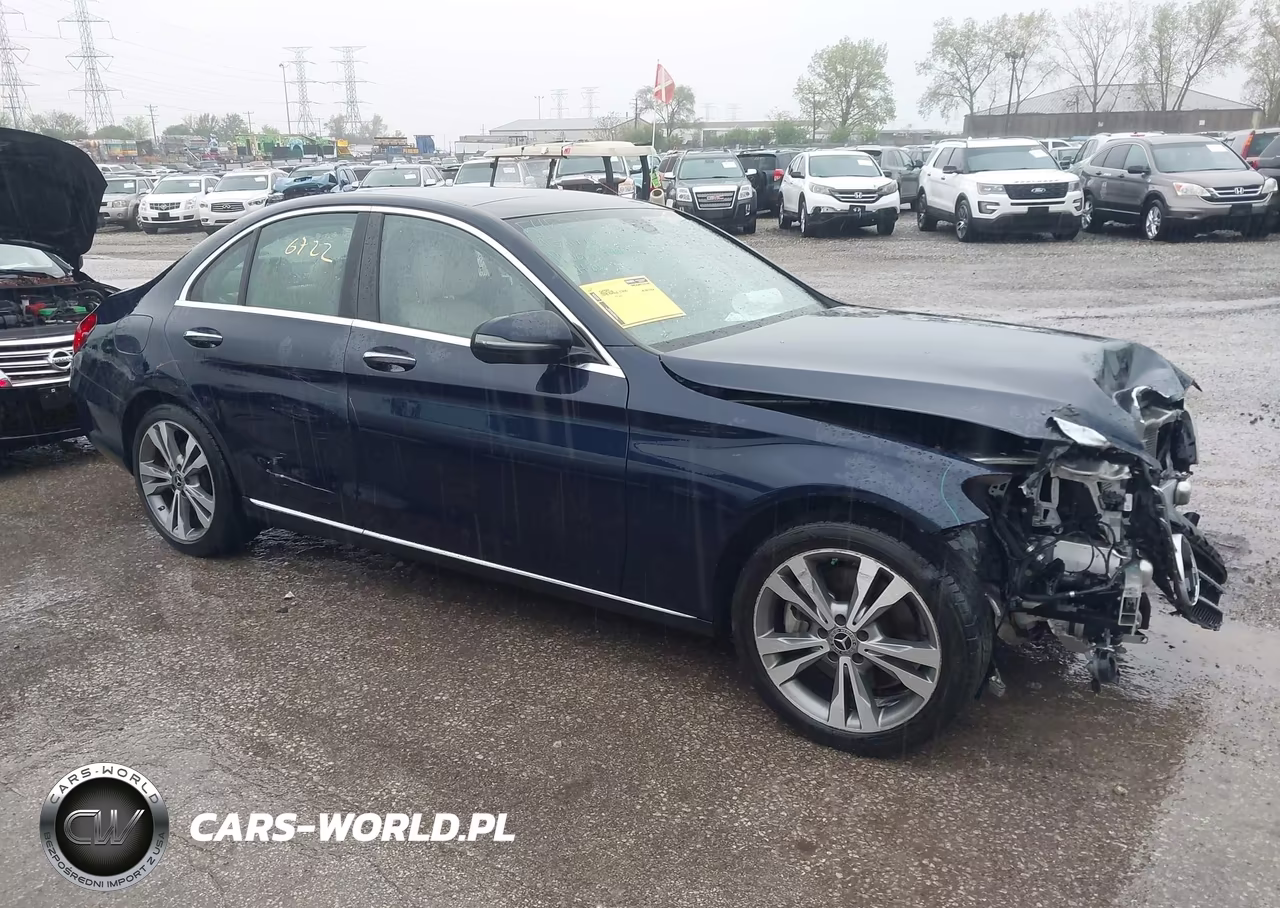 2018 Mercedes-Benz C 300 4Matic