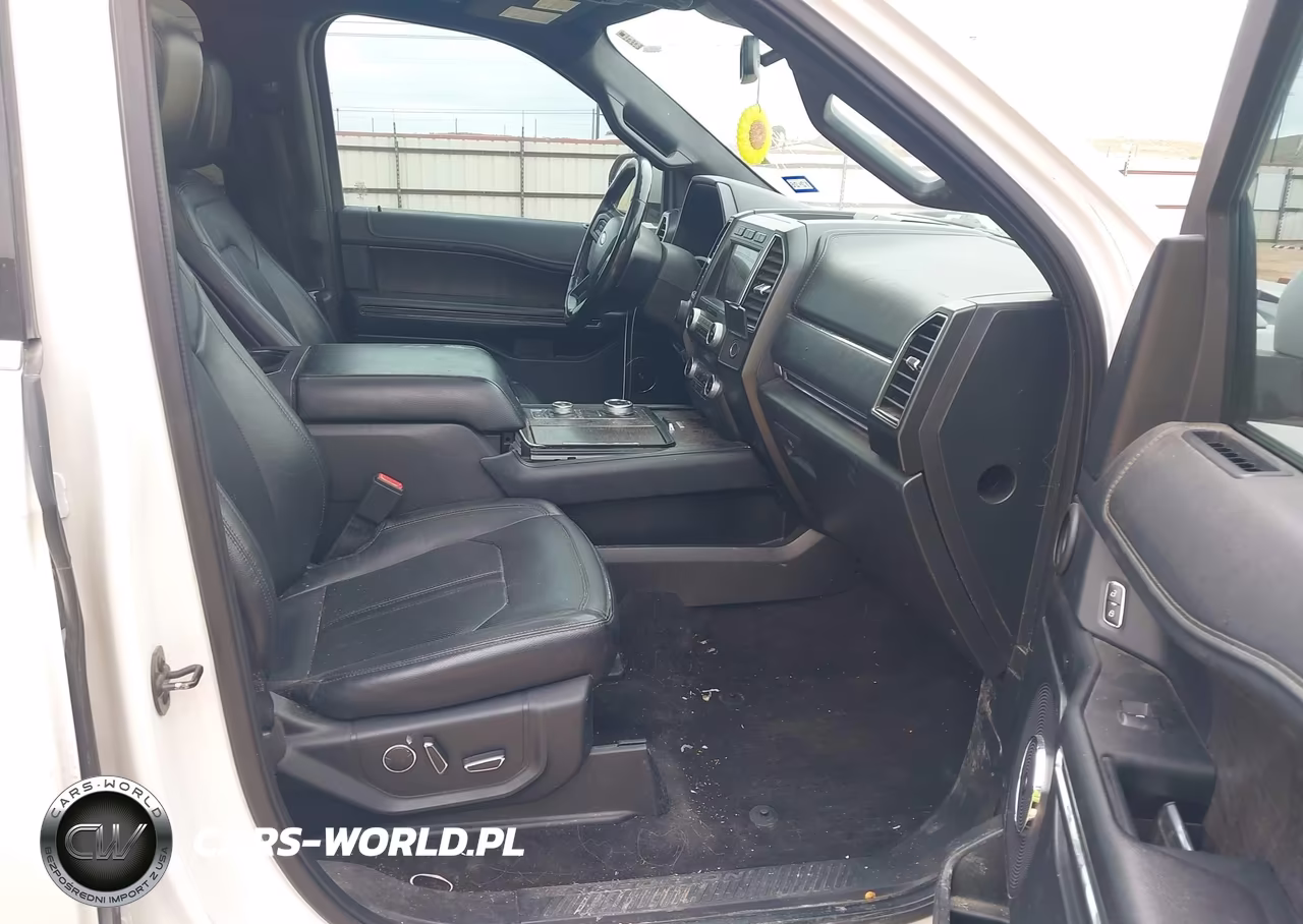 2018 Ford Expedition Max Limited VIN:1FMJK2ATXJEA33400 - 5