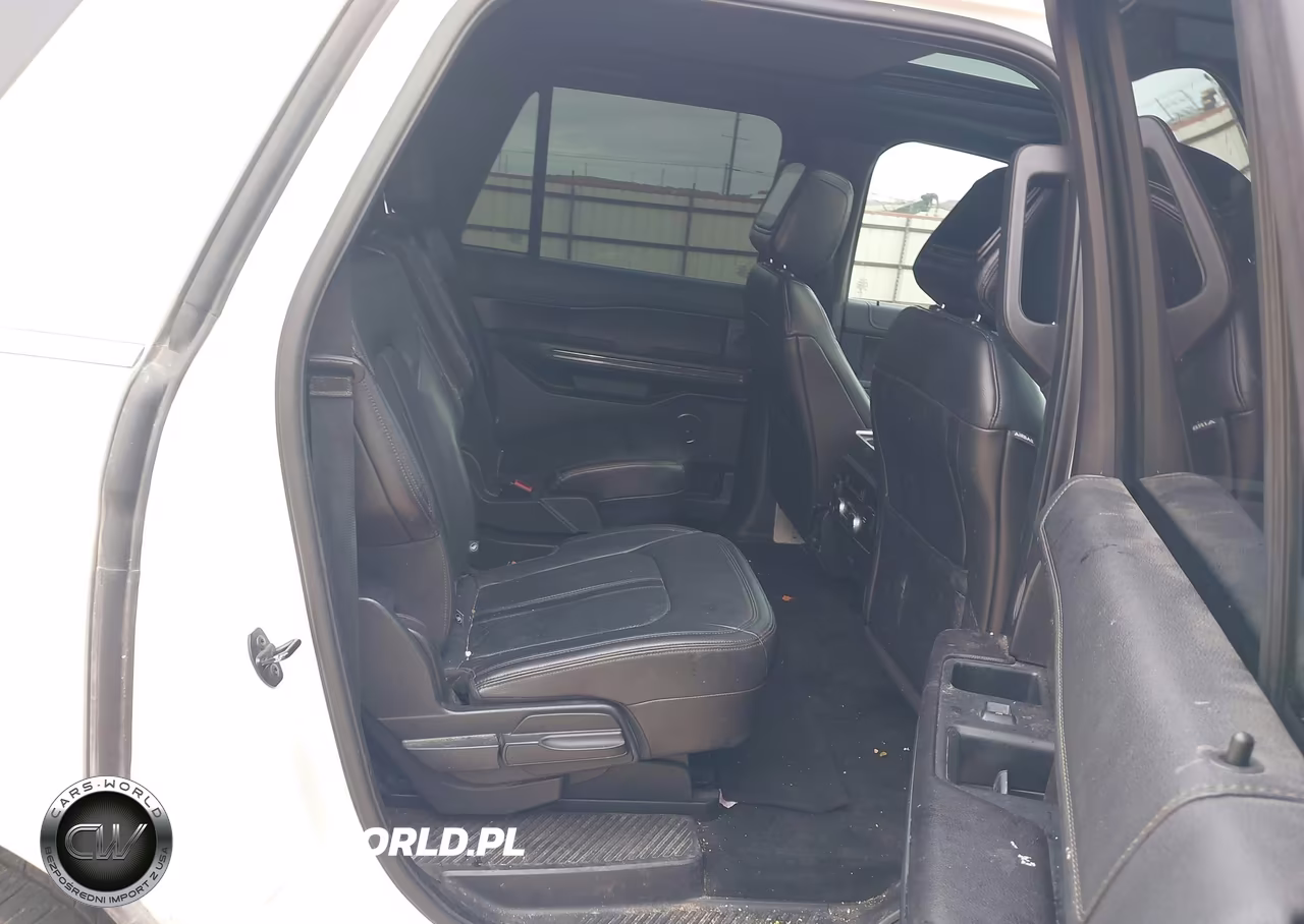 2018 Ford Expedition Max Limited VIN:1FMJK2ATXJEA33400 - 8