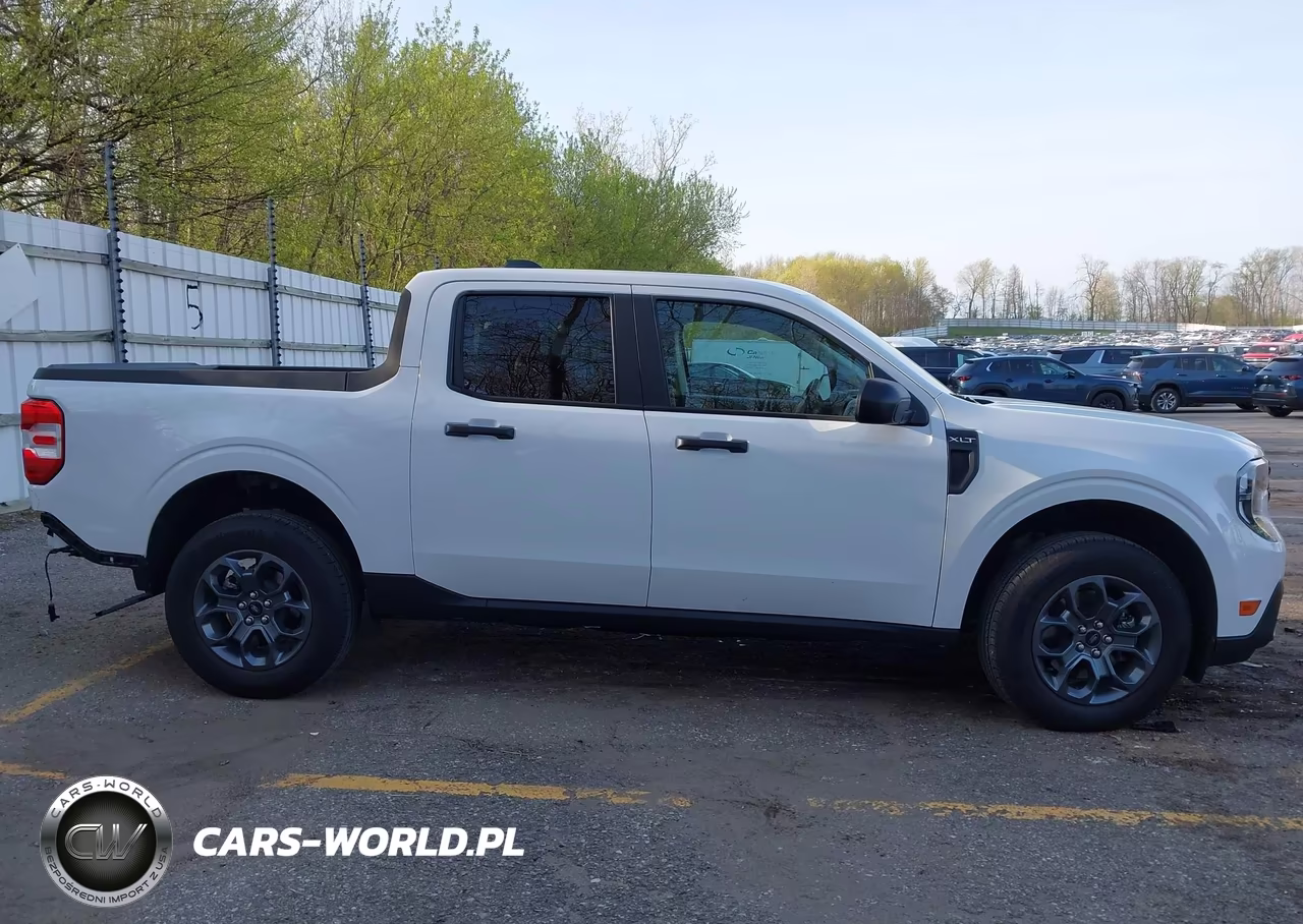 2025 Ford Maverick Xlt VIN:3FTTW8H35SRB12143 - 13
