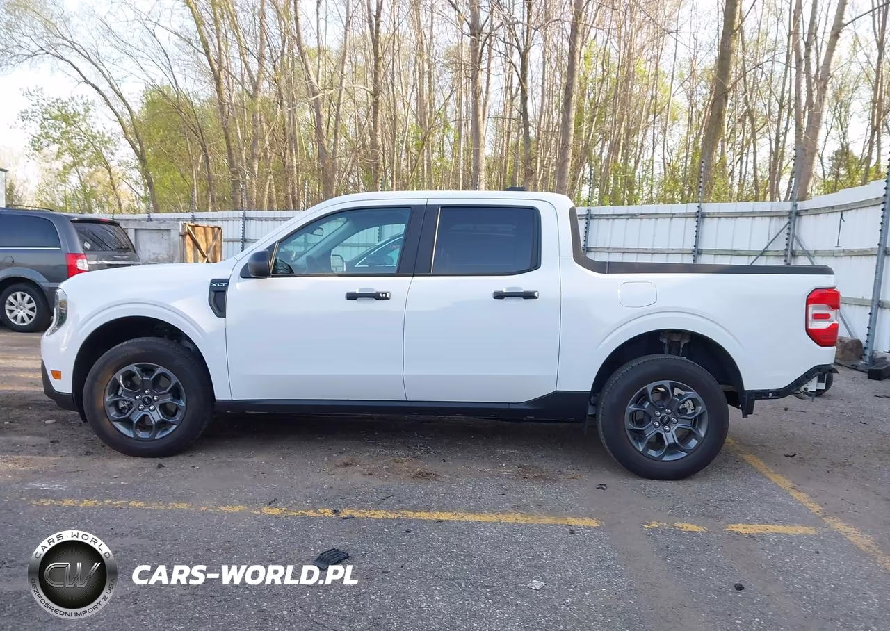 2025 Ford Maverick Xlt VIN:3FTTW8H35SRB12143 - 14