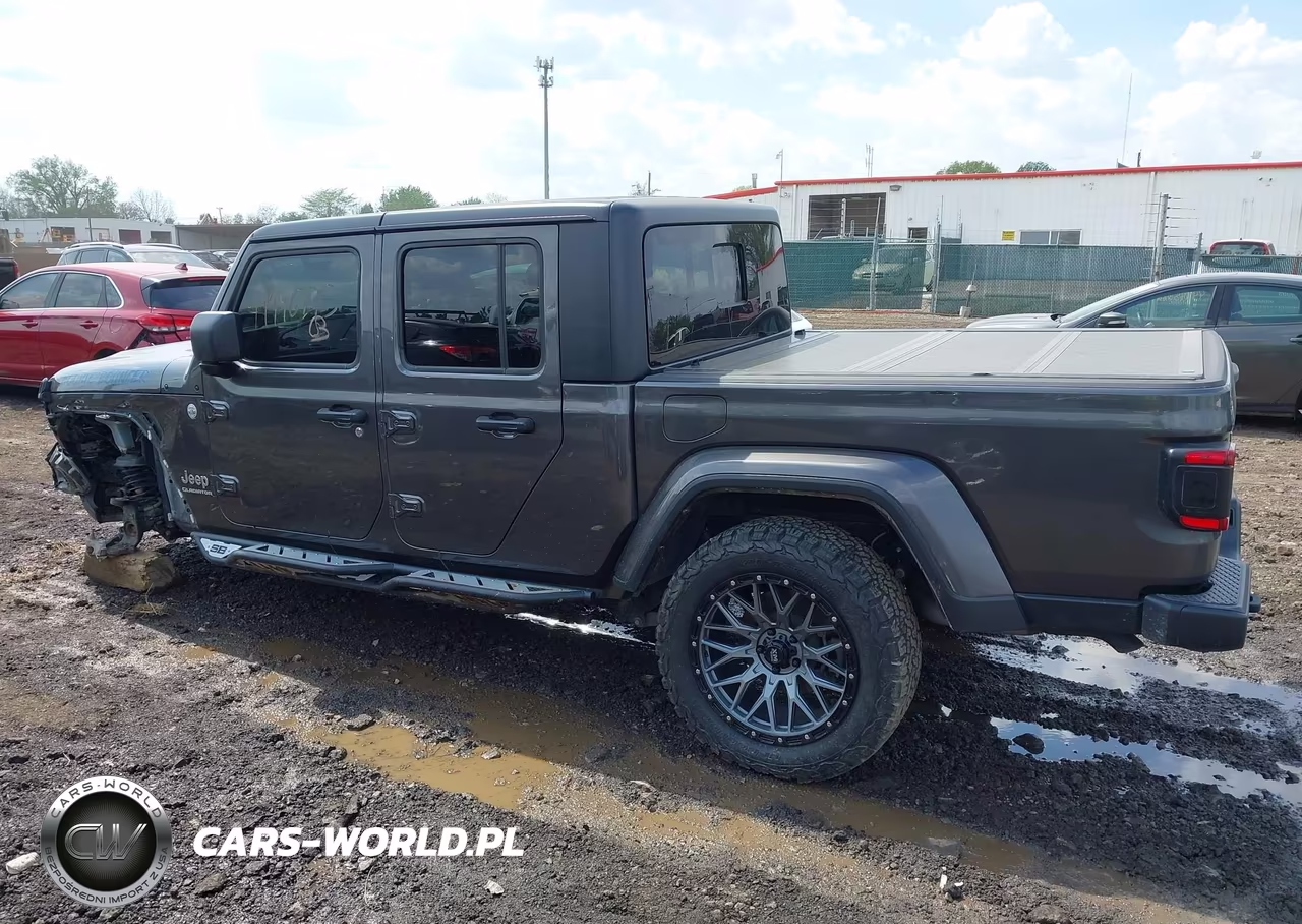 2021 Jeep Gladiator Overland 4X4 VIN:1C6HJTFG6ML600605 - 14
