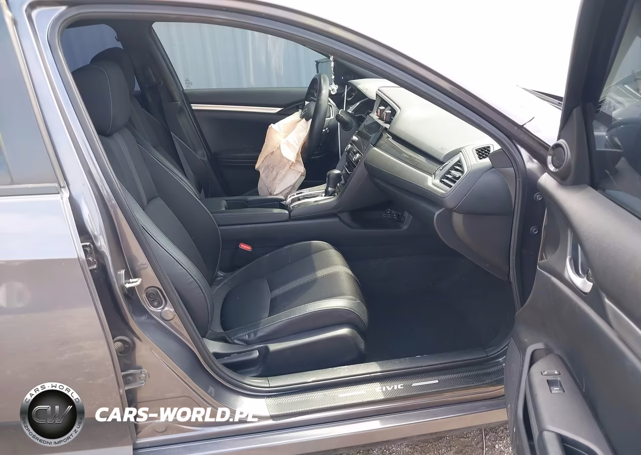 2019 Honda Civic Sport VIN:19XFC2F86KE016496 - 5