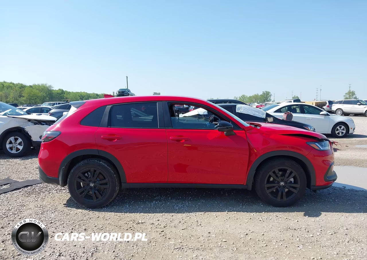 2026 Honda Hr-V Awd Sport VIN:3CZRZ2H5XTM749666 - 13