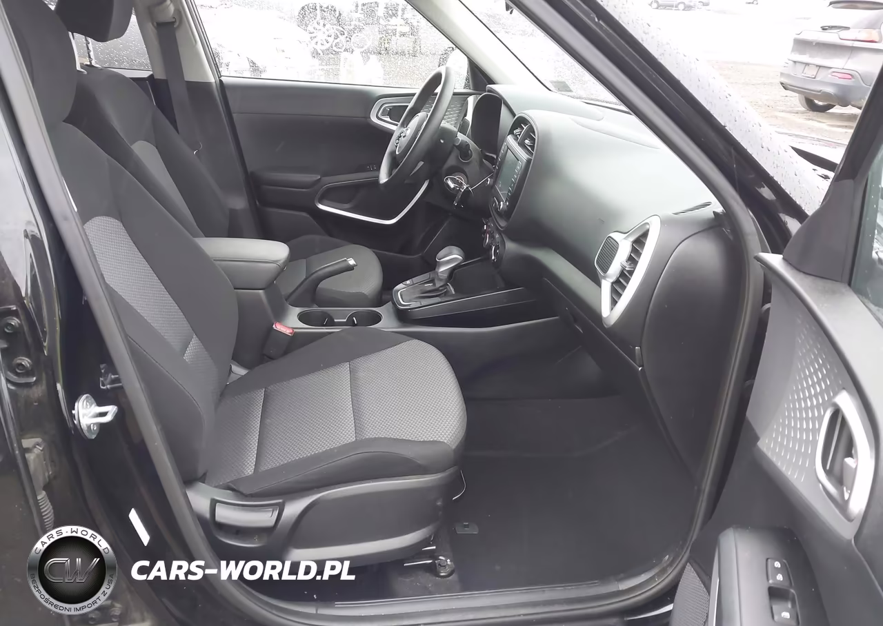2020 Kia Soul Lx VIN:KNDJ23AU6L7120043 - 5