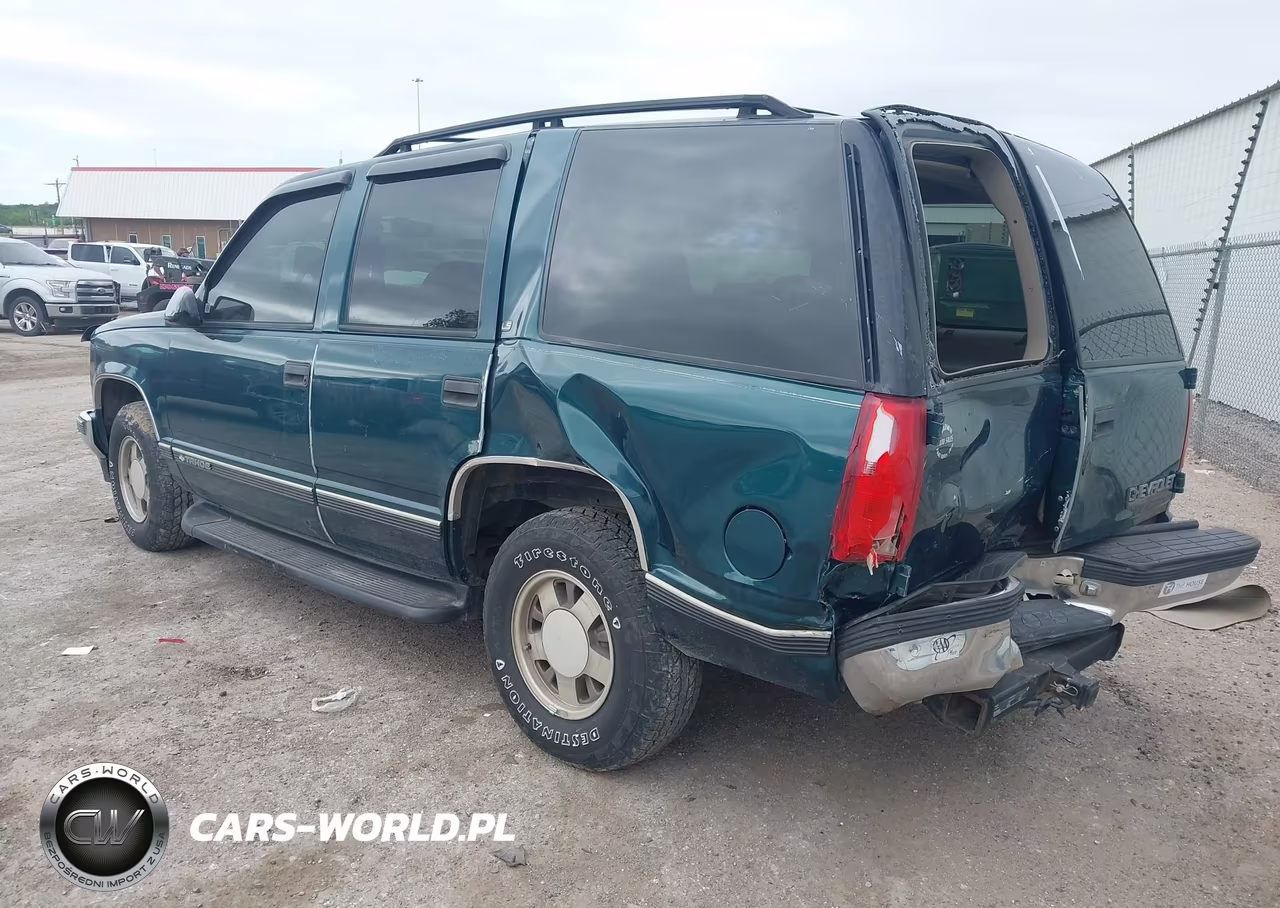 1999 Chevrolet Tahoe Ls VIN:1GNEC13R0XJ313963 - 3