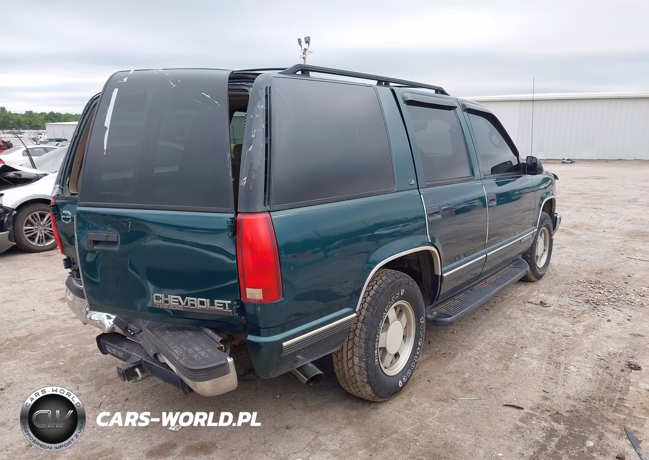 1999 Chevrolet Tahoe Ls VIN:1GNEC13R0XJ313963 - 4