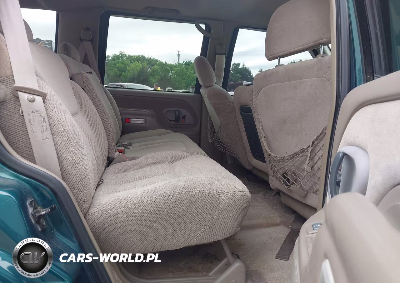 1999 Chevrolet Tahoe Ls VIN:1GNEC13R0XJ313963 - 8