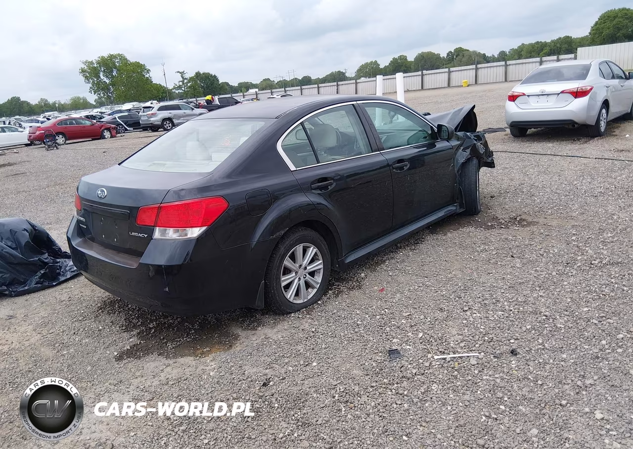 2010 Subaru Legacy 2.5I Premium VIN:4S3BMCC67A3227068 - 4