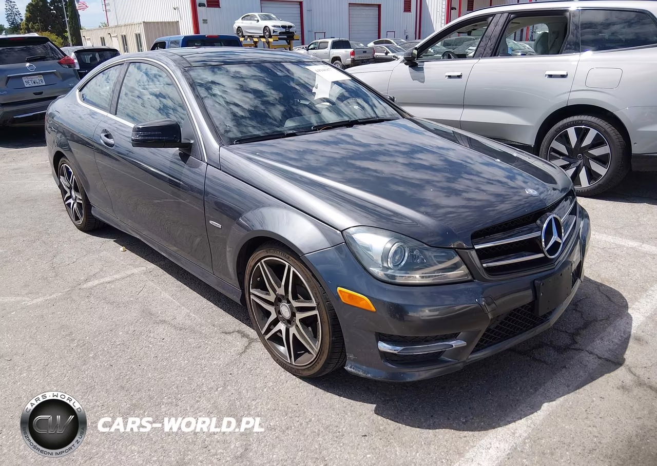 2014 Mercedes-Benz C 250
