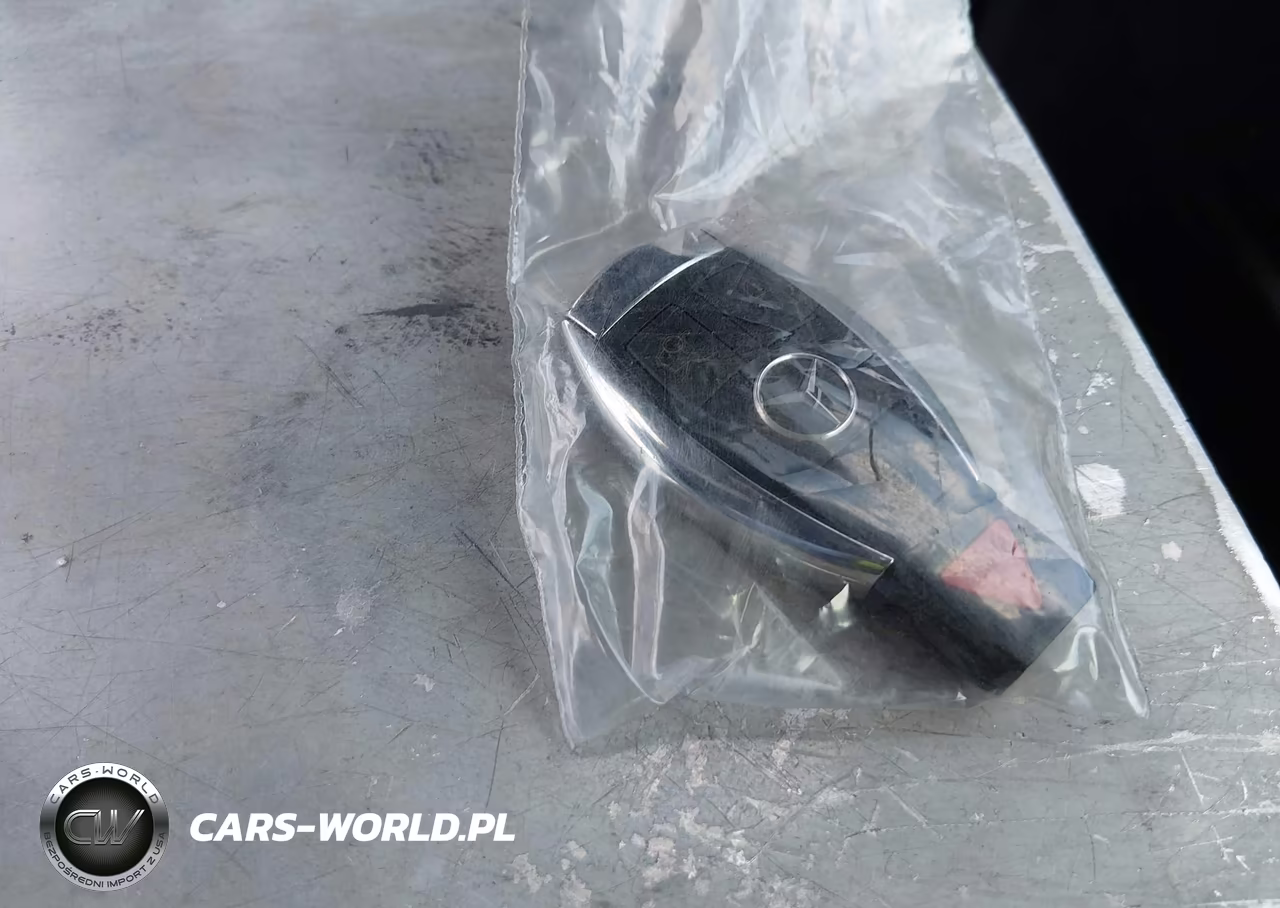 2014 Mercedes-Benz C 250 VIN:WDDGJ4HB0EG264302 - 11