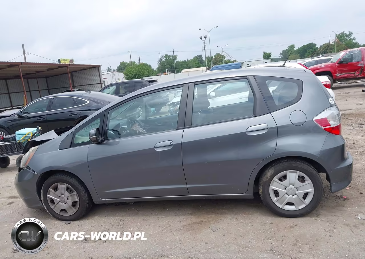 2012 Honda Fit VIN:JHMGE8H37CC032670 - 14