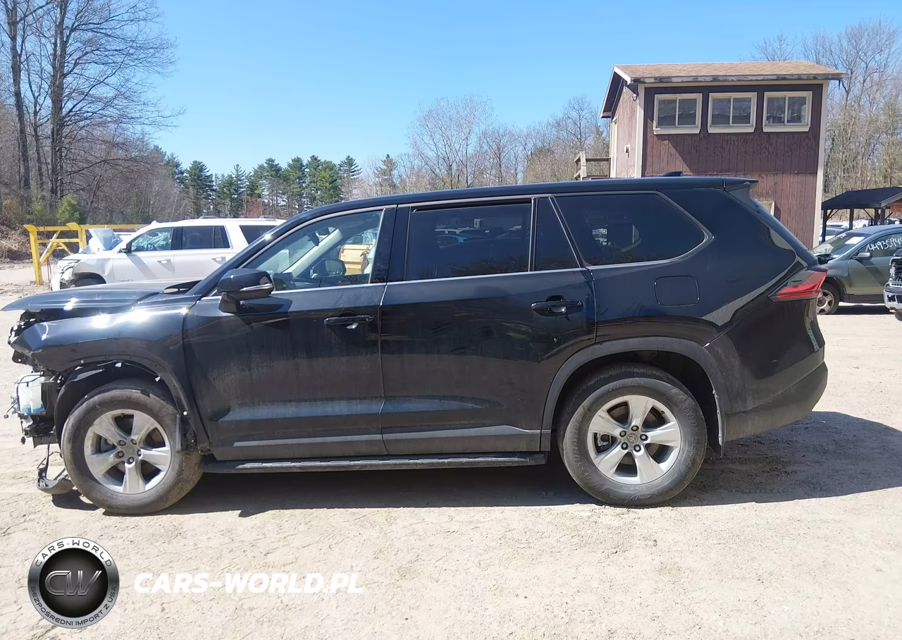 2025 Toyota Grand Highlander Le VIN:5TDAAAB5XSS091729 - 14