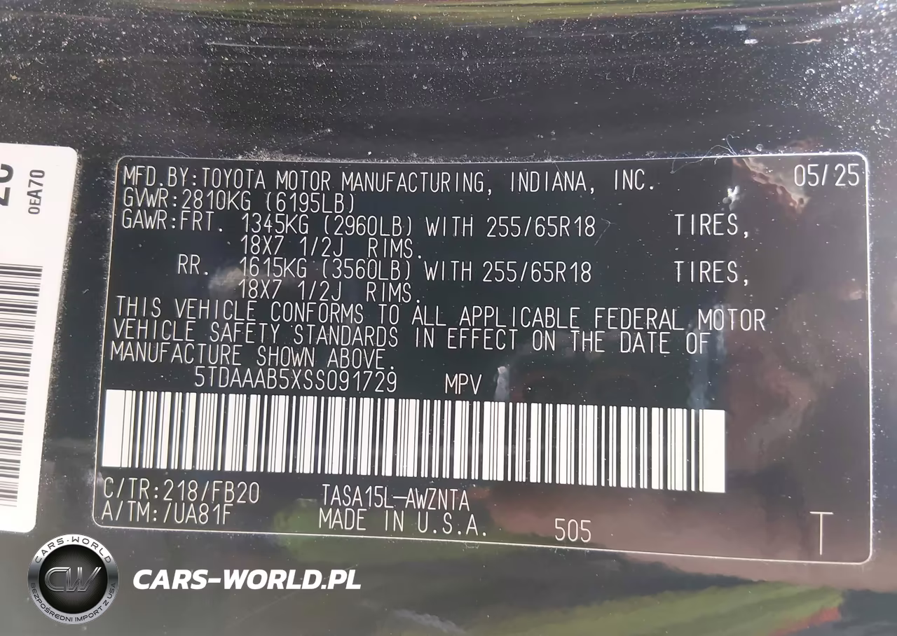 2025 Toyota Grand Highlander Le VIN:5TDAAAB5XSS091729 - 9