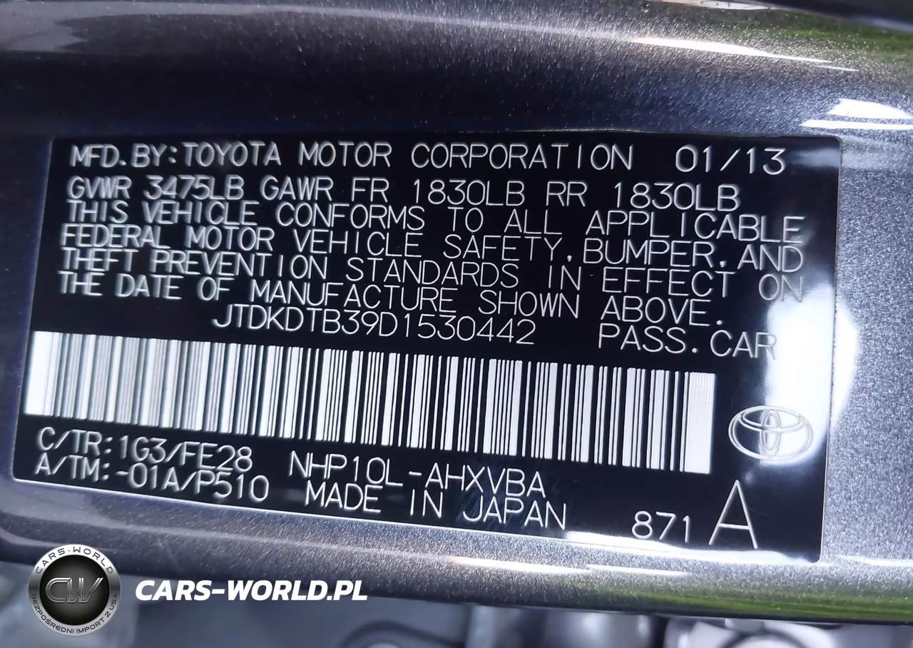 2013 Toyota Prius C One VIN:JTDKDTB39D1530442 - 9