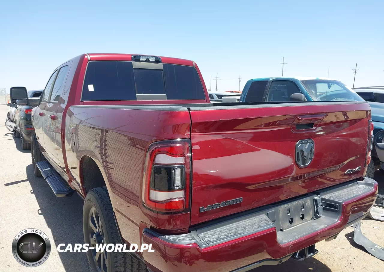 2024 Ram 2500 Laramie Crew Cab 4X4 6'4 Box VIN:3C6UR5NLXRG287399 - 3