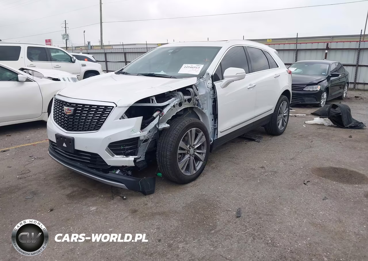 2025 Cadillac Xt5 Fwd Premium Luxury VIN:1GYKNCRS5SZ100927 - 2
