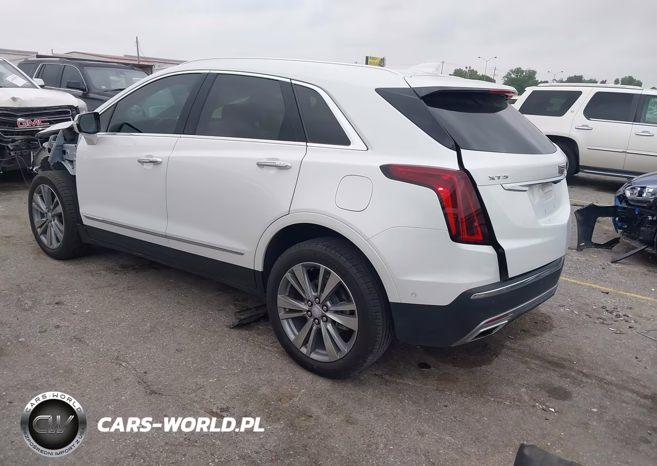 2025 Cadillac Xt5 Fwd Premium Luxury VIN:1GYKNCRS5SZ100927 - 3