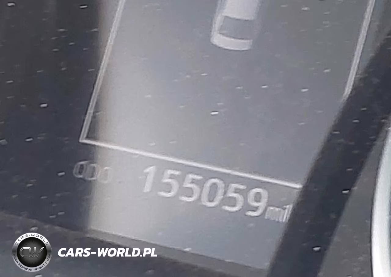 2018 Toyota Camry Le VIN:4T1B11HKXJU652177 - 14