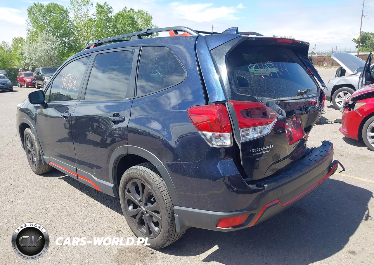 2021 Subaru Forester Sport VIN:JF2SKARC1MH435639 - 3