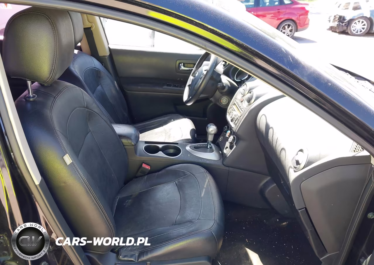 2011 Nissan Rogue S VIN:JN8AS5MV0BW678379 - 5