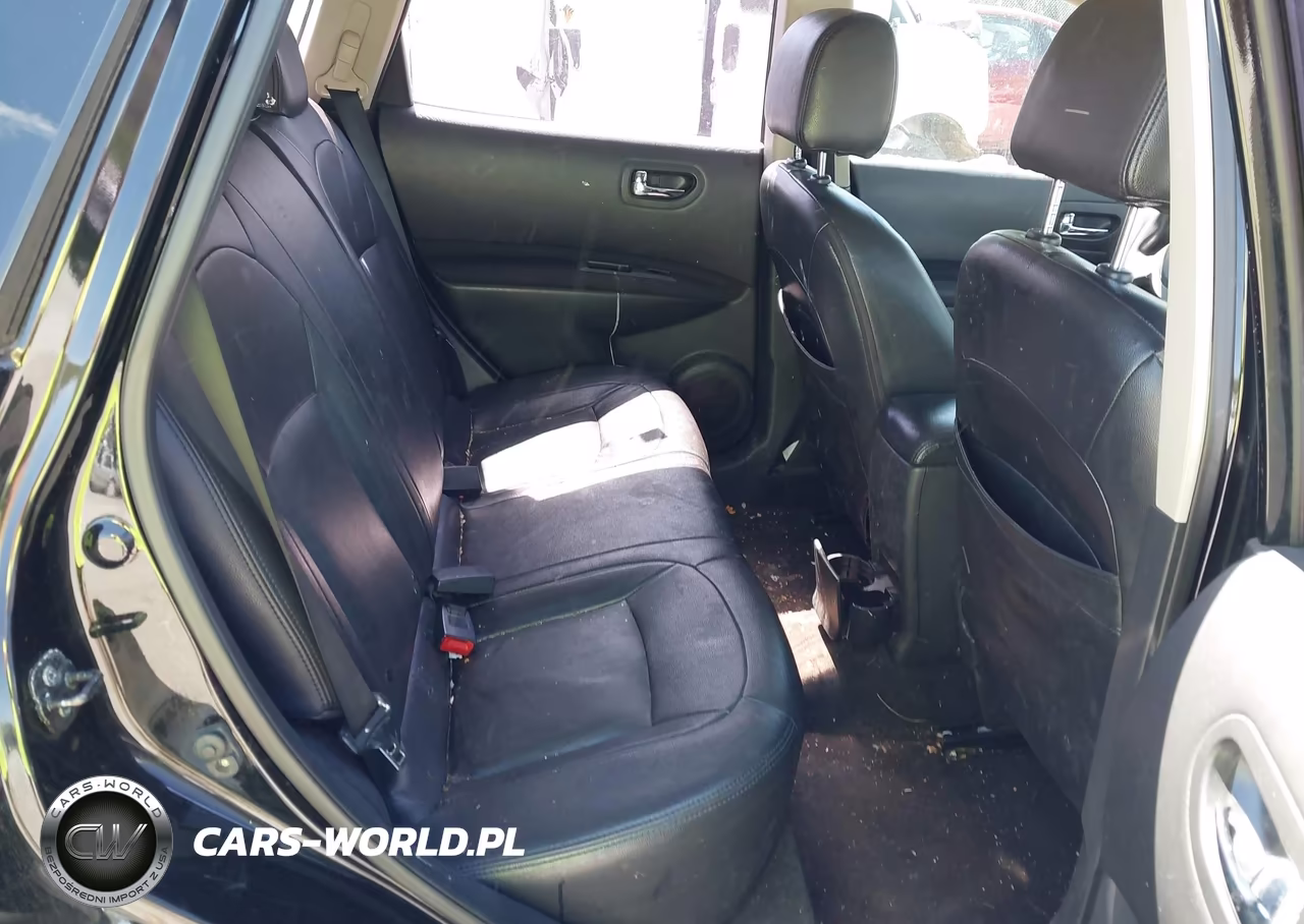 2011 Nissan Rogue S VIN:JN8AS5MV0BW678379 - 8