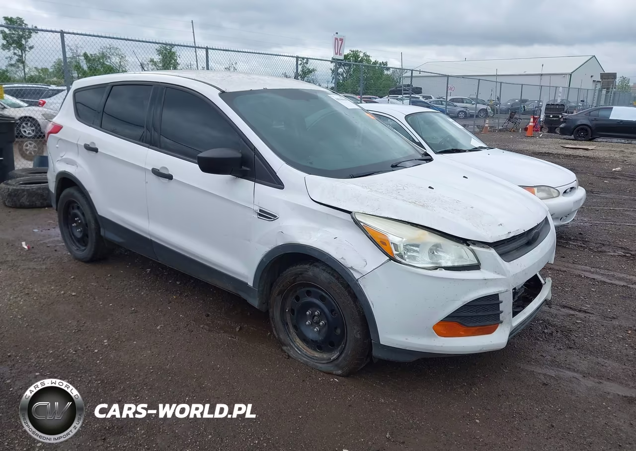2015 Ford Escape S – zdjęcie 1 z 14