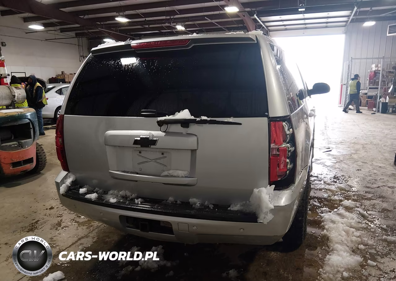 2012 Chevrolet Suburban 1500 Lt VIN:1GNSKJE79CR197241 - 16