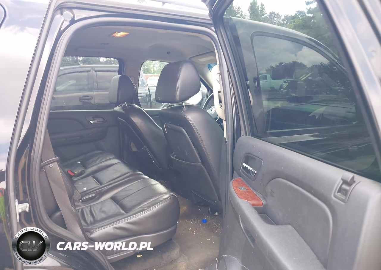 2008 Chevrolet Tahoe Lt VIN:1GNFC13J88R159214 - 8