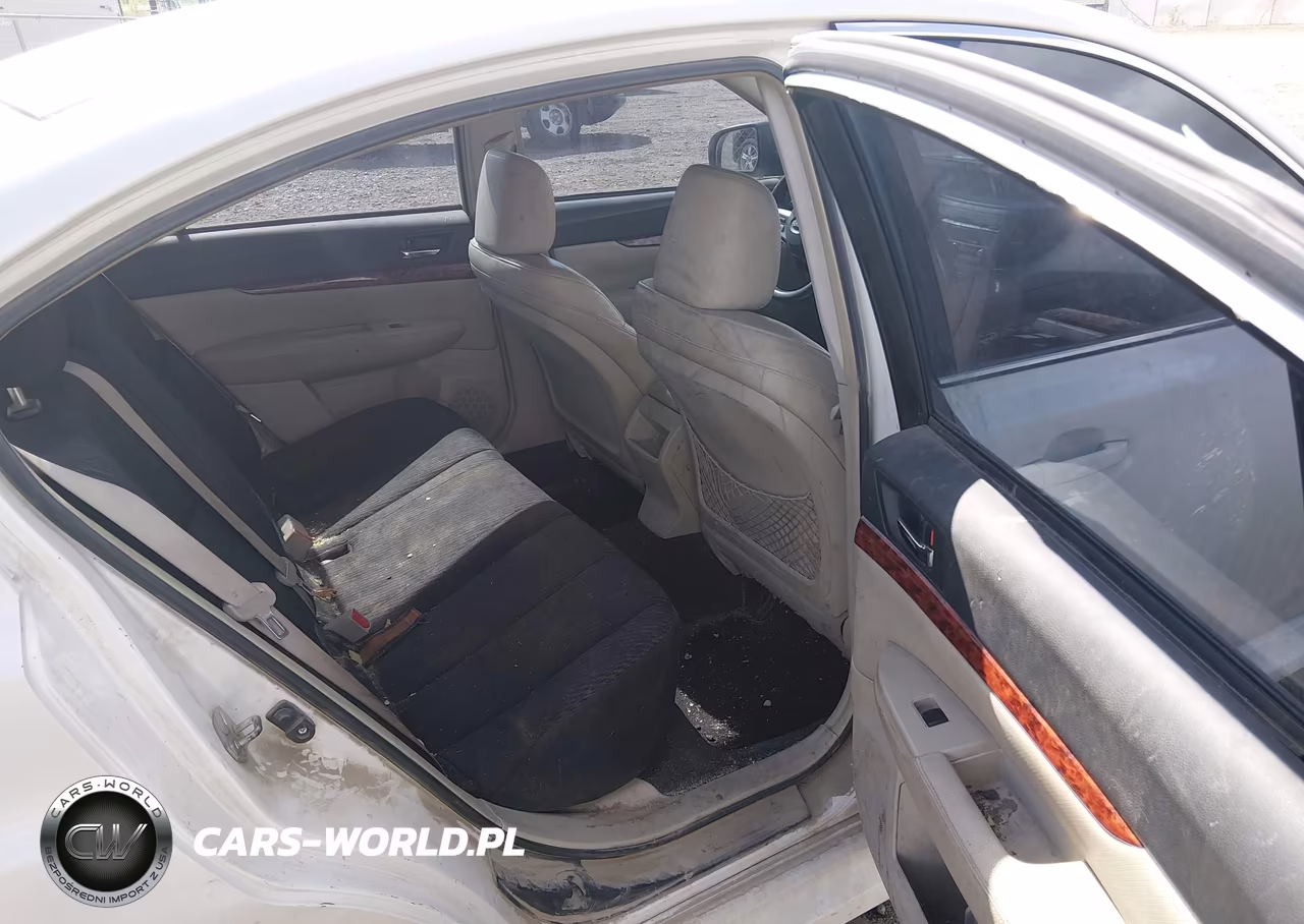 2010 Subaru Legacy 2.5I Limited VIN:4S3BMCJ62A3240846 - 8