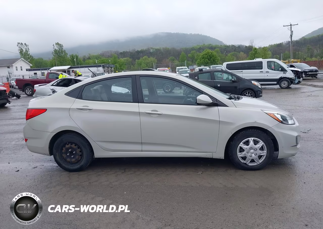 2016 Hyundai Accent Se VIN:KMHCT4AE7GU982341 - 13