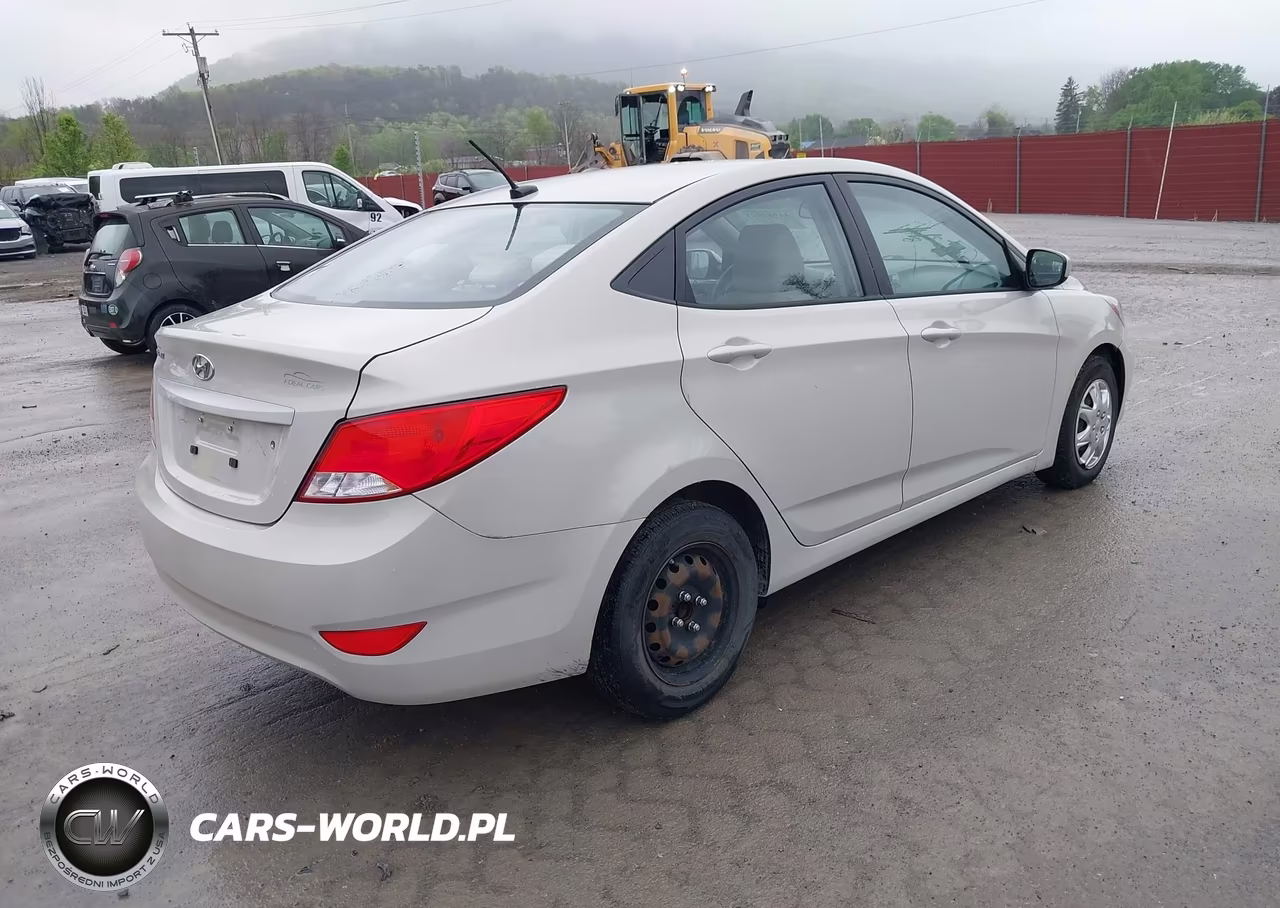 2016 Hyundai Accent Se VIN:KMHCT4AE7GU982341 - 4