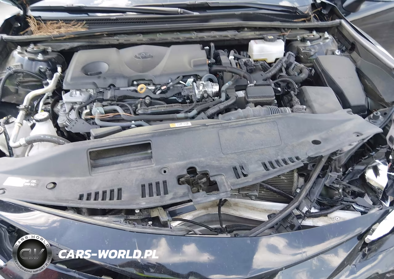 2024 Toyota Camry Hybrid Le VIN:4T1H31AK3RU629110 - 10