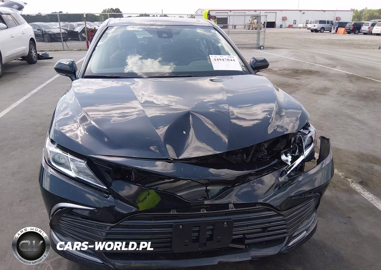 2024 Toyota Camry Hybrid Le VIN:4T1H31AK3RU629110 - 11