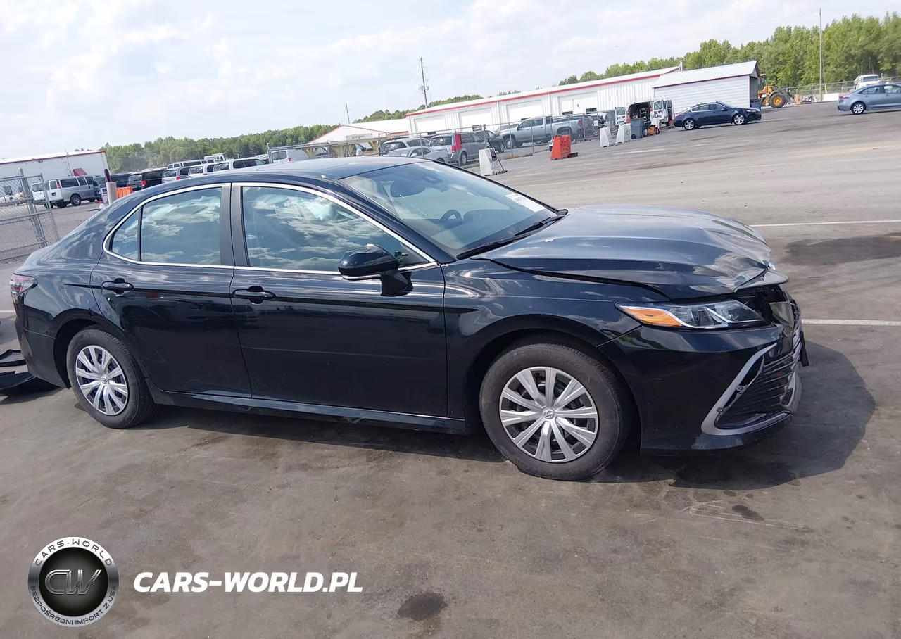 2024 Toyota Camry Hybrid Le VIN:4T1H31AK3RU629110 - 12