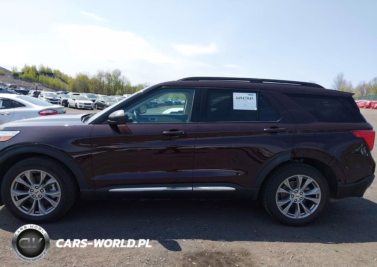 2022 Ford Explorer Xlt VIN:1FMSK8DH2NGC17111 - 14