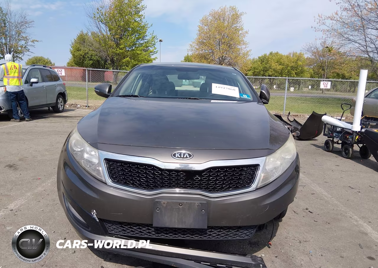 2012 Kia Optima Lx VIN:5XXGM4A75CG056573 - 12